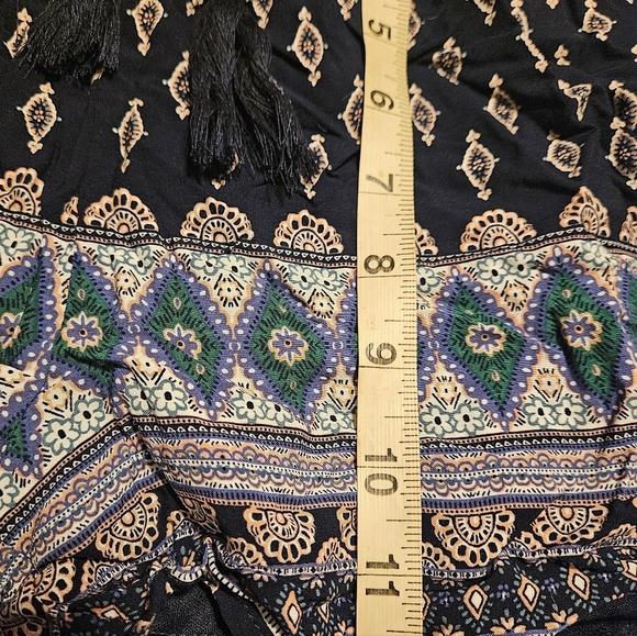 NWT Charlotte Russe Womens Blue Multicolored Elastic Waist Shorts Size Small - Picture 5 of 7